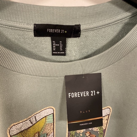 Forever 21 crewneck - Picture 5 of 9